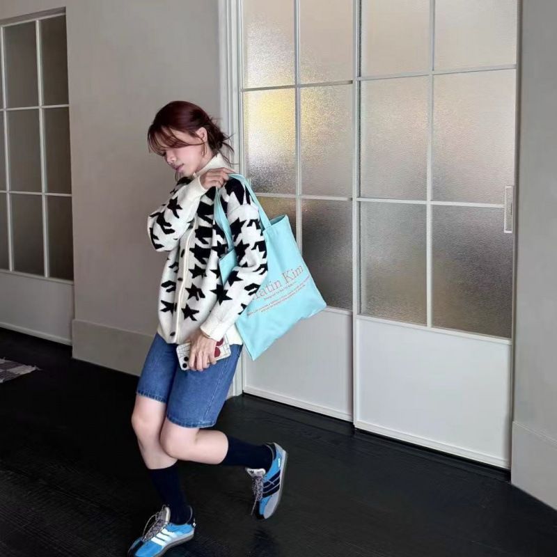 Korean Niche Streetwear Brand  - огляд і ціна Streetwear Brand Bag