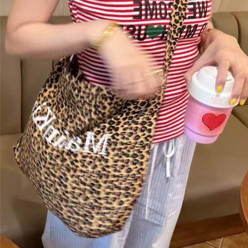 Korean Streetwear Brand Matin  - огляд і ціна Streetwear Brand Bag